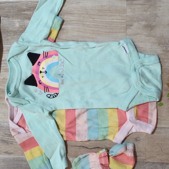 Newborn bundle - Picture 5 of 7